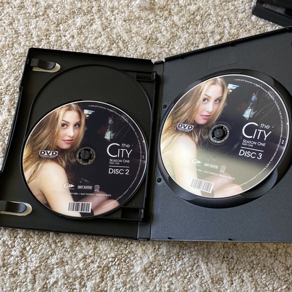 MTV The City season 1 part 1 DVD - Picture 4 of 4